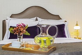 Meroddi Galata Mansion