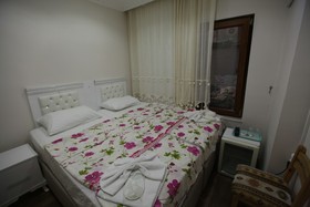 Merot Suites