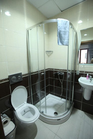 Merot Suites