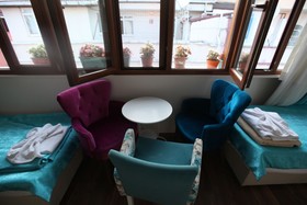 Merot Suites