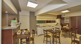 Metrolux Hotel