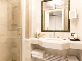 Metropolitan Hotels Taksim