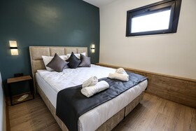 Mia Mia Suites