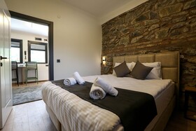 Mia Mia Suites