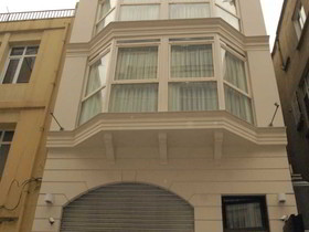 Mono Suites