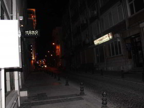Mono Suites