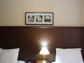 Mono Suites