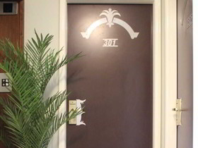 Mono Suites