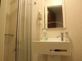Mono Suites