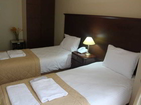 Mono Suites