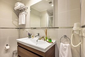 Mr Beyaz Butik Hotel