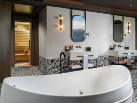 Mövenpick Hotel Istanbul Marmara Sea