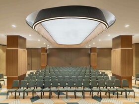 Mövenpick Hotel Istanbul Marmara Sea