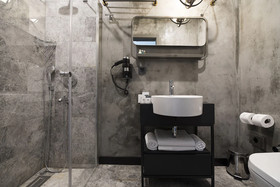 Nabu Hotel