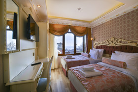 Nayla Palace