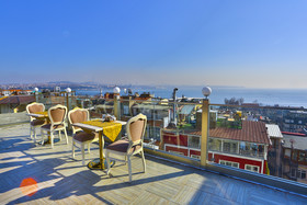 Nayla Palace