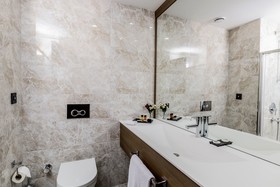 Nearport Hotel