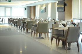 Nearport Hotel