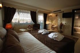 Nena Istanbul