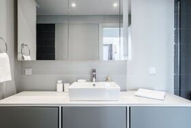 Roya Nova by New Inn