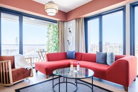 Roya Nova by New Inn