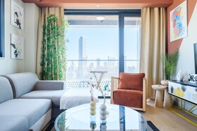 Roya Nova by New Inn