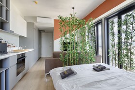 Roya Nova by New Inn