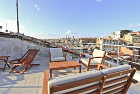 Nicoleport Hotel