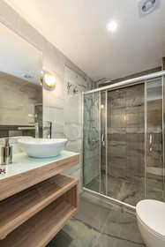 Nika Otel & Cafe