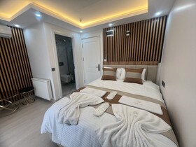 Ninova Boutique Hotel