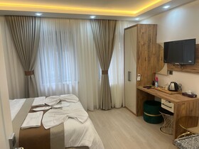 Ninova Boutique Hotel