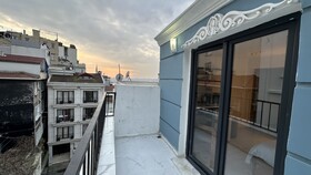 Nostalgia Time Hotel