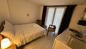 Nostalgia Time Hotel