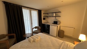 Nostalgia Time Hotel