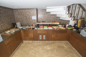 Crestium Prime Square