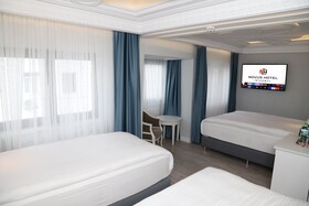 Novus Hotel