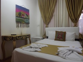 Old City Family Hotel