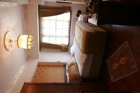 Old City Luxx Boutique Hotel