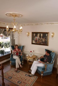 Old City Luxx Boutique Hotel