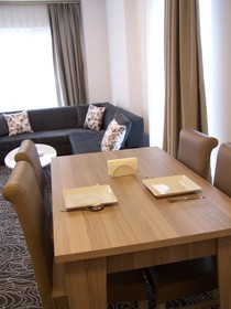 Onno House Apartments