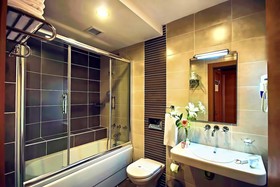 Parkhouse Boutique & Spa