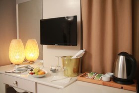 Pelican House Hotel