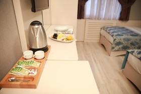 Pelican House Hotel