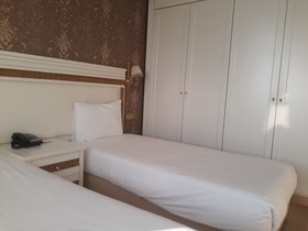 Pelikan Hotel