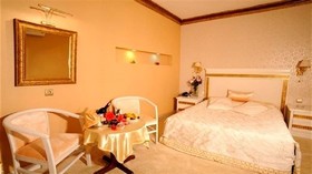Pelikan Hotel
