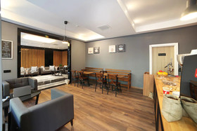 Pell Palace Hotel & Spa