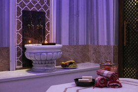 Pell Palace Hotel & Spa