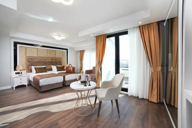 Pell Palace Hotel & Spa