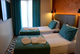 Pera Luna Residence