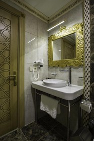 Phosphorion Hotel